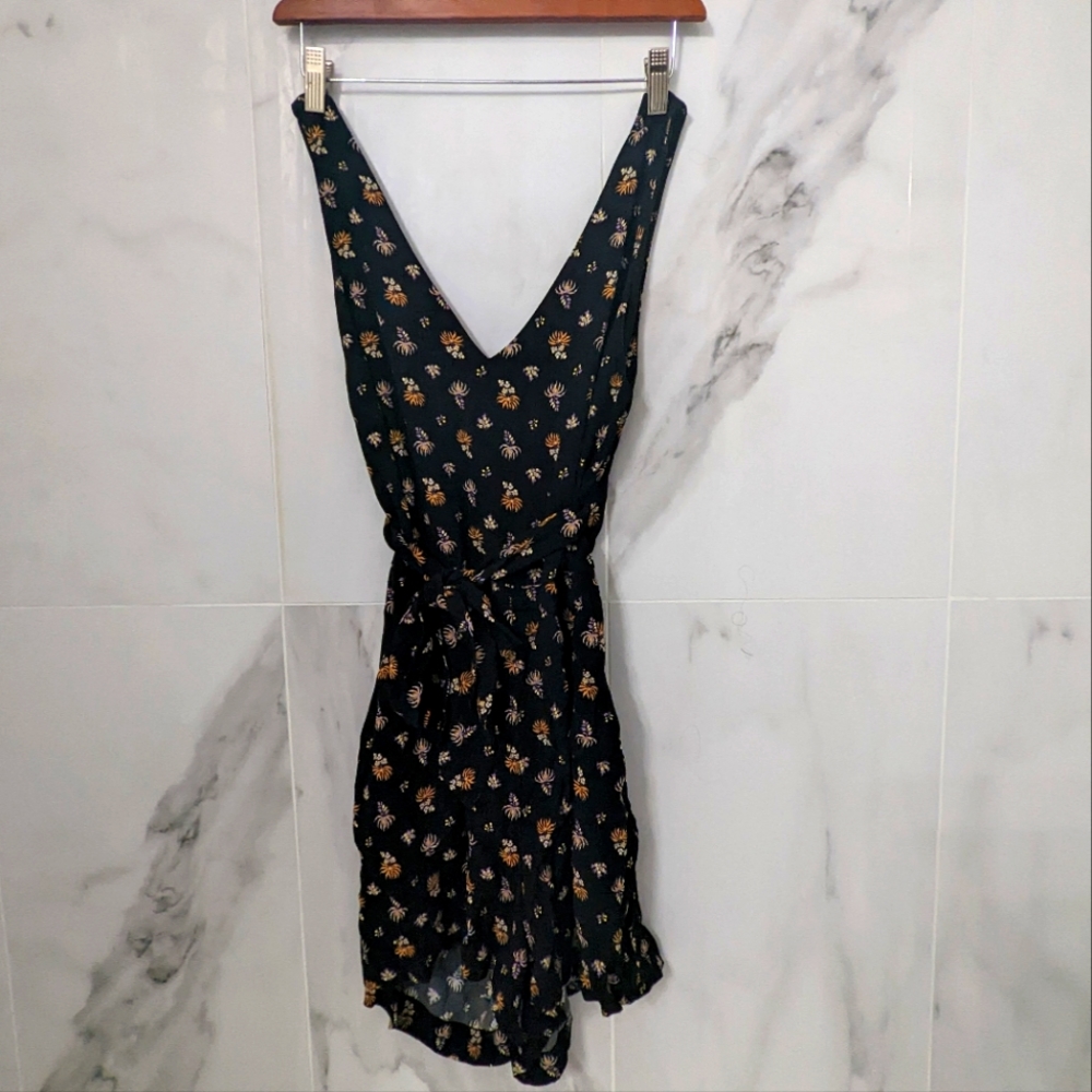 Aritzia Wilfred Romper